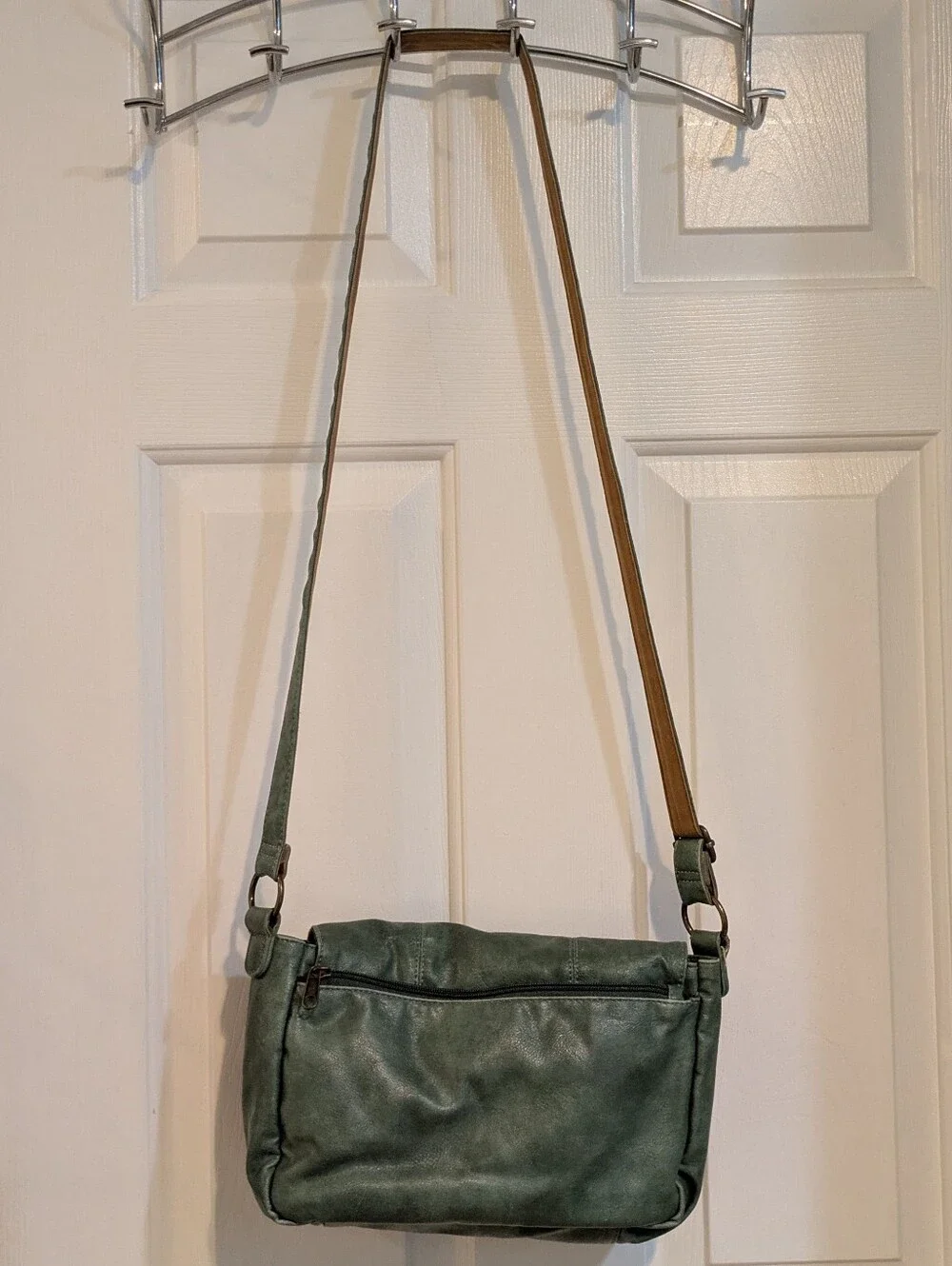 Modcloth Green Suede Crossbody Messenger Bag